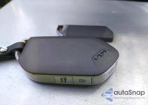 2025 Kia Telluride Lx из США, поврежденный, VIN 5XYP24GC4SG562898